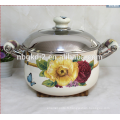 casserole émaillée en porcelaine avec grand décalque de fleur et poignée en céramique